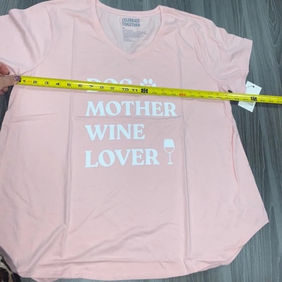 DOG MOTHER WINE LOVER Graphic Tee Size XL Women’s T-shirt Celebrate Together NWT - Picture 8 of 10